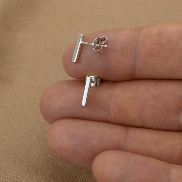 NEW - 925 Silver Stud Earrings, Everyday Dainty Bar Studs, Stamped 925 - Picture 5 of 5